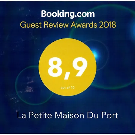 Lägenhet La Petite Maison Du Port